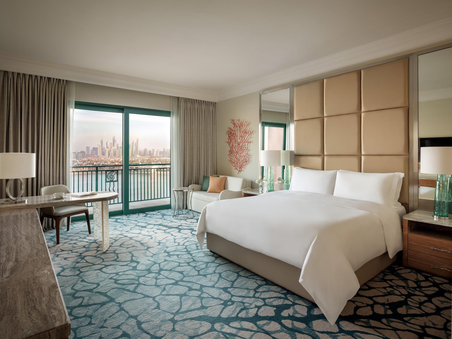 King bedroom at Atlantis The Palm Dubai with balcony and sea view